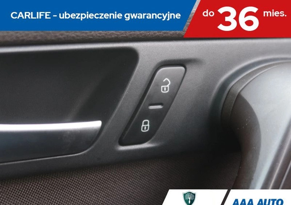 Volkswagen Passat cena 29000 przebieg: 310681, rok produkcji 2011 z Zdzieszowice małe 232